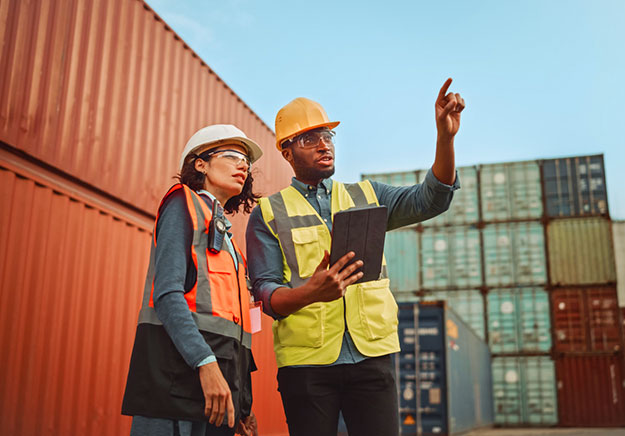 服务为先，追求卓越